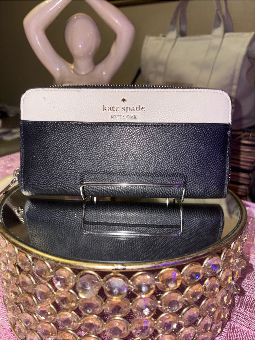 Kate spade ♠️ - Picture 2 of 8